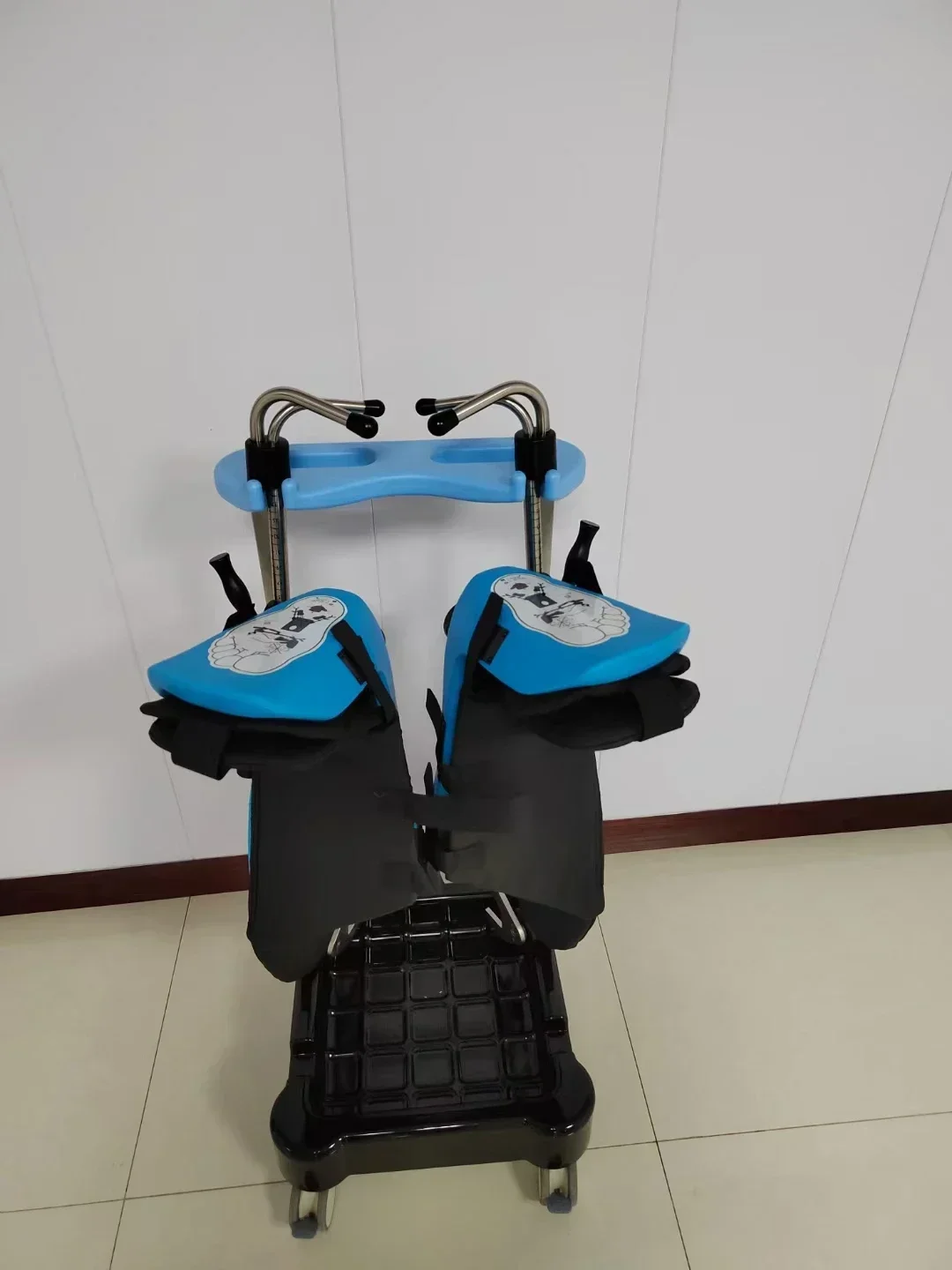 Surgical bed accessories - Stirrup shaped leg rest - Pneumatic universal assisted lithotomy position Hot sales