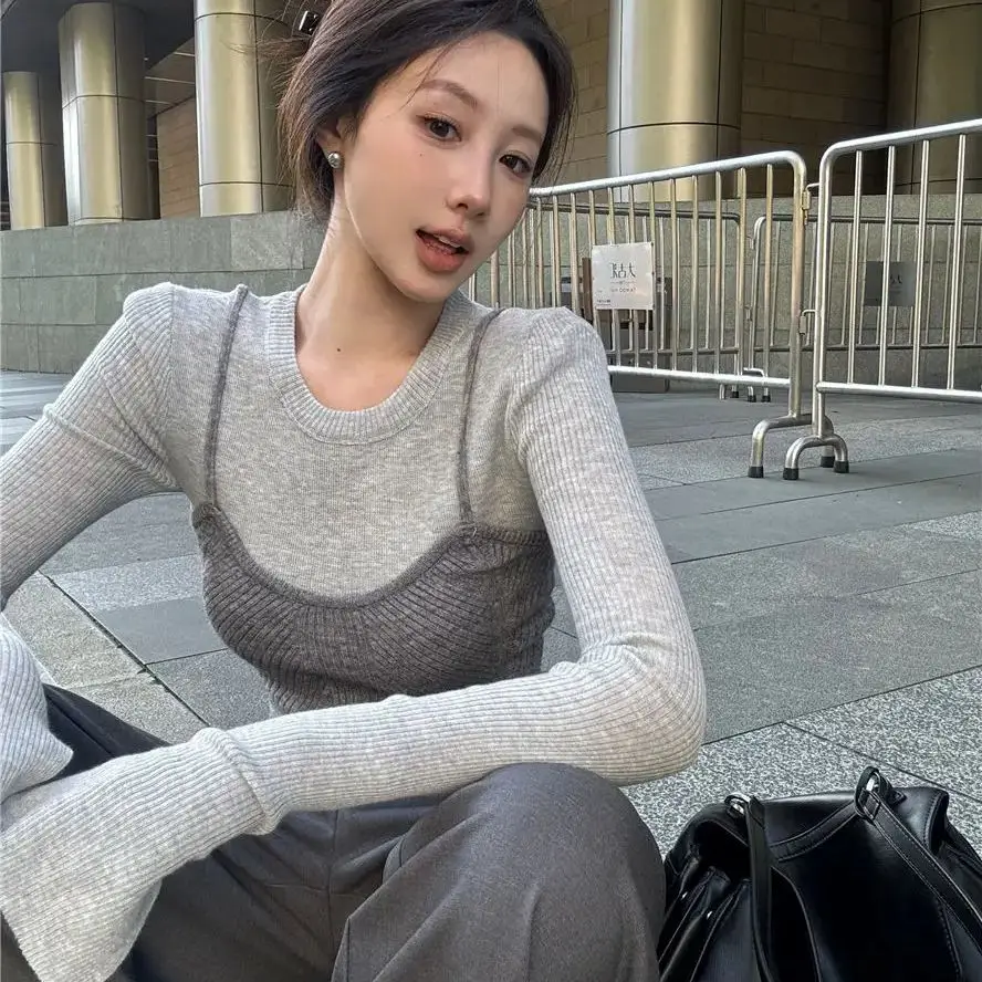 

Fake Two-Piece Knitted Sweater Korean Style Slim Fit Camisole Splicing Design Long-Sleeved Bottoming Top Autumn New Style