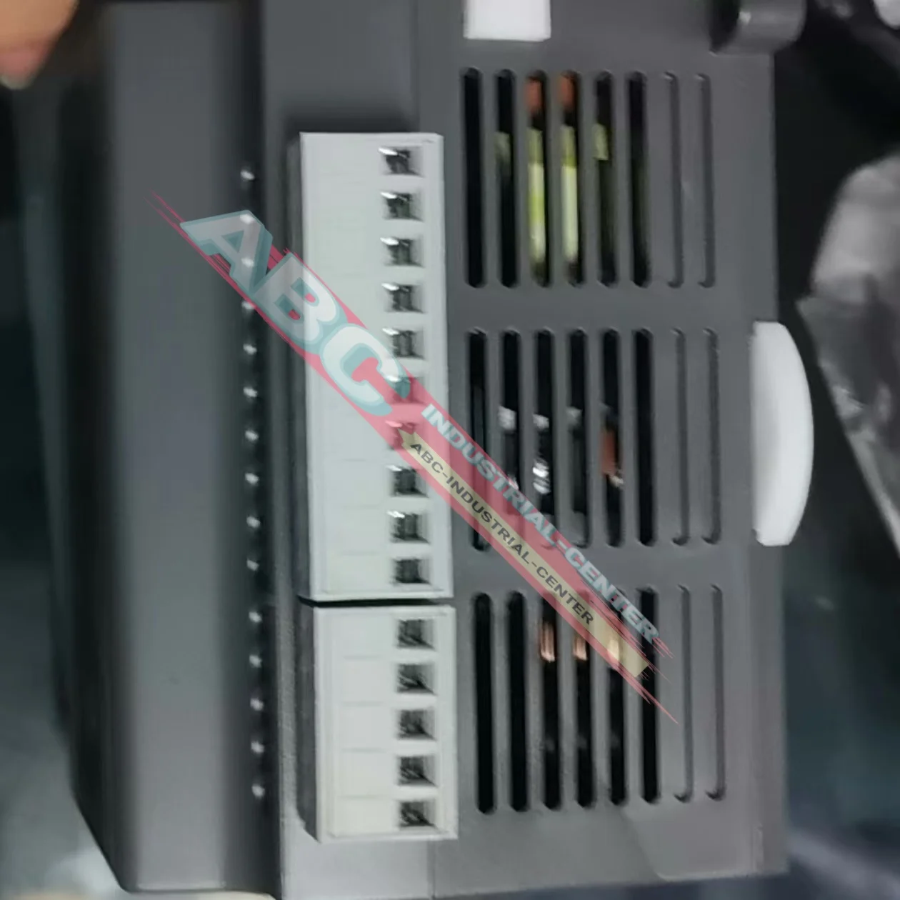 새로운 DVP16EC00T3 DVP16ES200R PLC 모듈