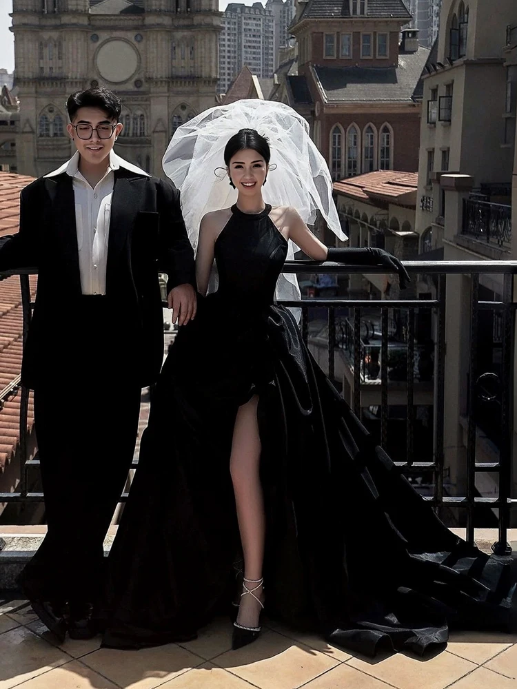 

Черное атласное платье для свадебной фотосессии в уличном стиле, с открытыми ногами, для фотостудии, для пар, для путешествий, с подвесным декором