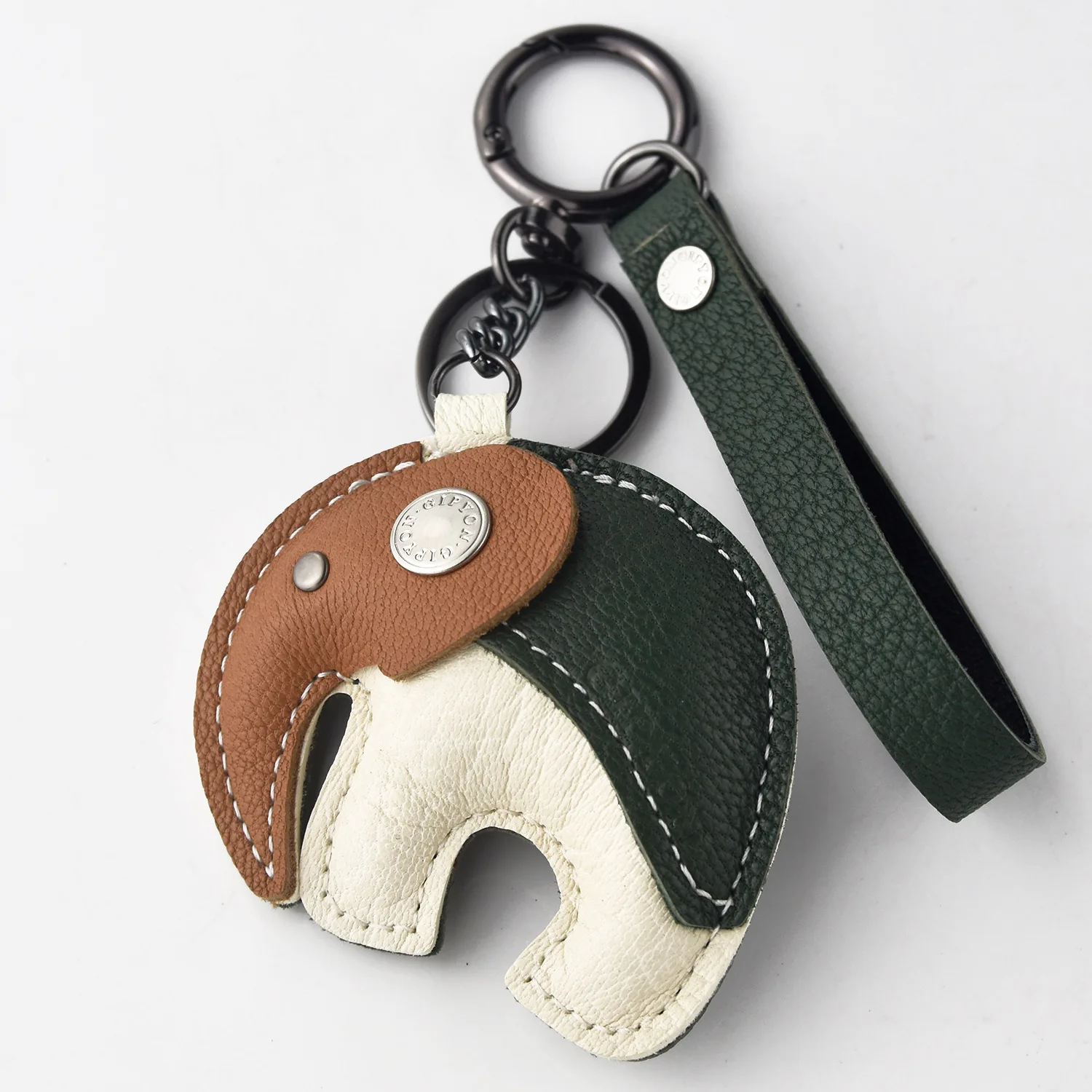 

Original light luxury elephant sheepskin rope car keychain pendant versatile mobile phone bag gift