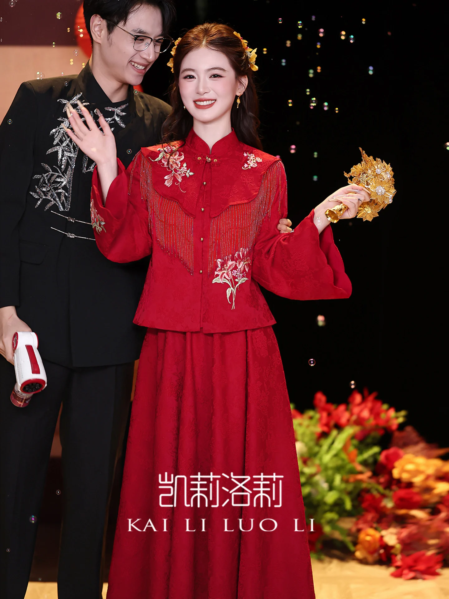 

Красное свадебное платье с длинными рукавами в китайском стиле, новая версия 2026 года, для помолвки, ципао, для женщин, с завышенной талией, в пол