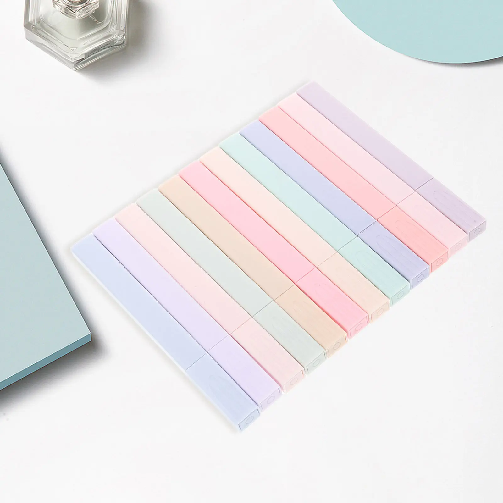 

12Pcs Fluorescent Pens Chisel Tip Pastel Highlighters Colorful Markers No Bleed Cute for School Office Planner Journal