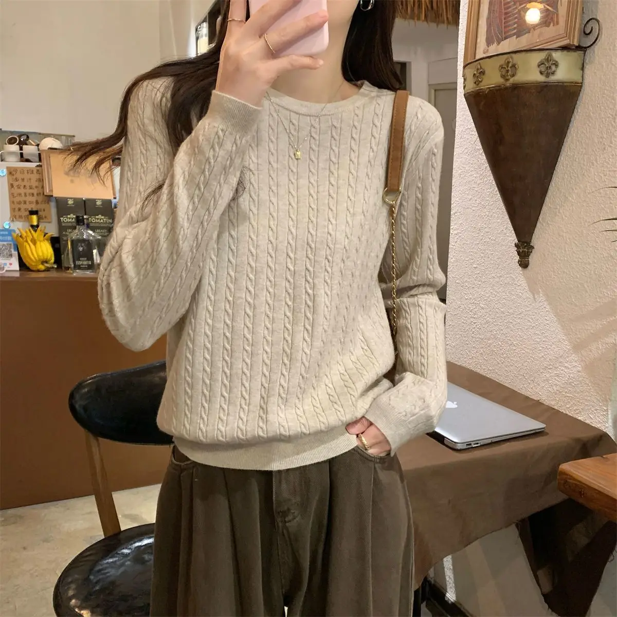 

Retro Twist Sweater Long Sleeve Slim Fit Top Pullover Tees Warm Bottoming Shirts Round Neck Tshirts Vintage Streetwear T-Shirts