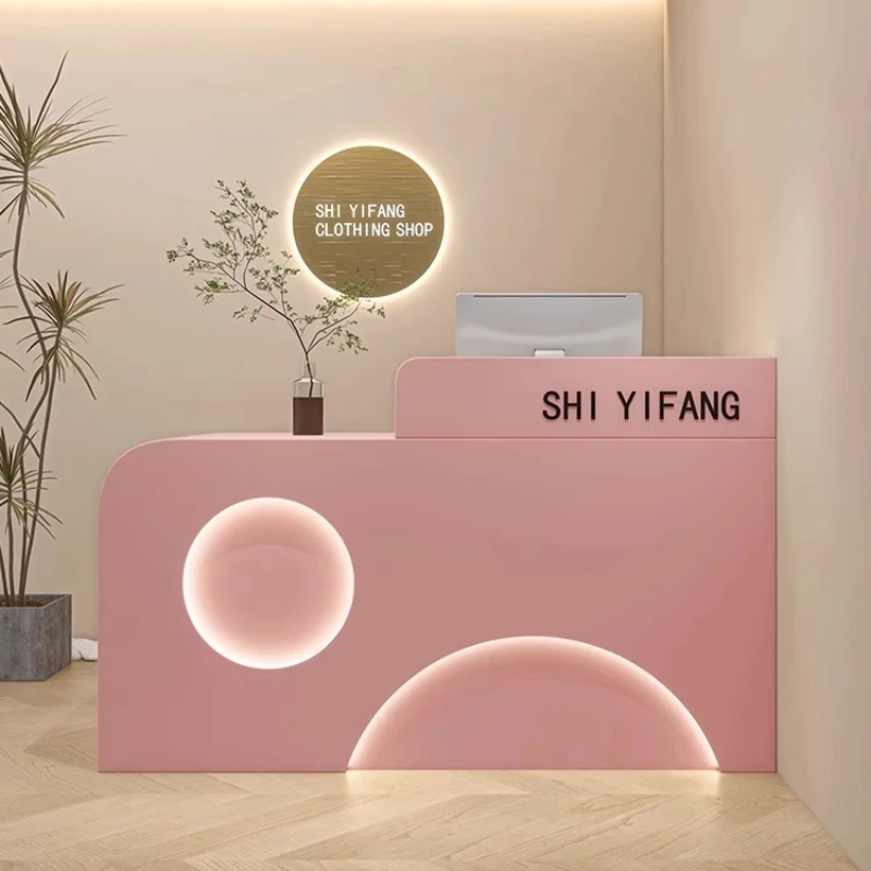 مكتب استقبال نسائي بسيط وحديث، متجر ملابس، صالون تجميل، بار أمين الصندوق الصغير، منتجات عداد الشعر، طاولة منزلية