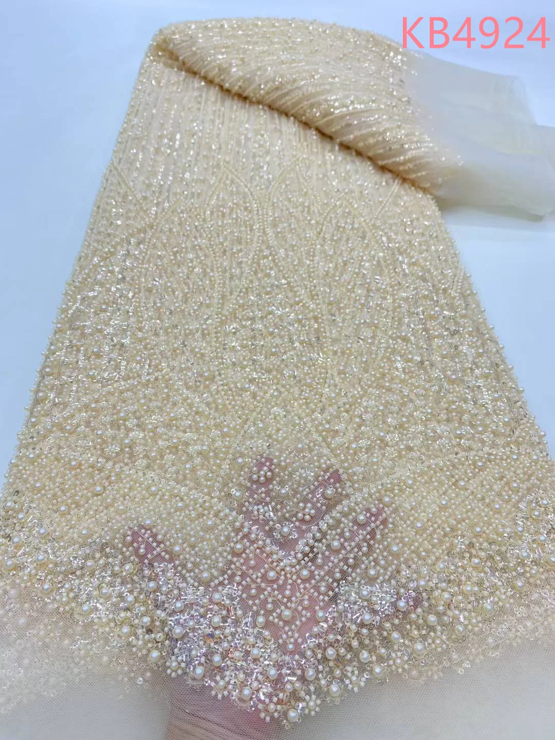 Tessuti di pizzo con perline viola Dubai Tessuti di pizzo nigeriano 2025 perle di perline bianche Tessuto di pizzo di maglia francese per abito da sposa KB4924