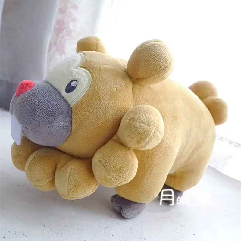 Muñecos de peluche originales de Pokemon Bidoof, 21cm, regalos de Navidad de alta calidad para niños