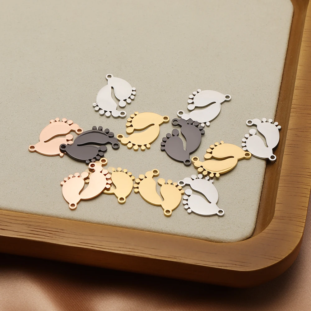5 Stück Edelstahl Gold Niedliche Babyfüße Anhänger Armbandverbinder Halskettenanhänger für DIY Schmuck- und Ohrringherstellung – Detail 4