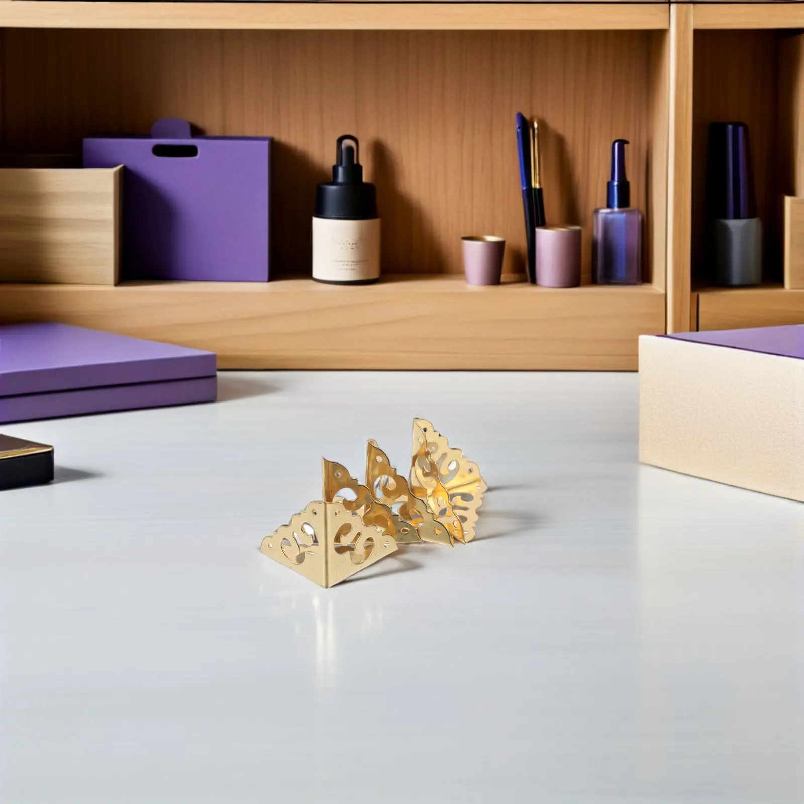 6Pcs Wood Box Corner Protectors Vintage Brass Triangle Edge Guards Furniture Metal Corner Protectors for Tables Cabinets Jewelry