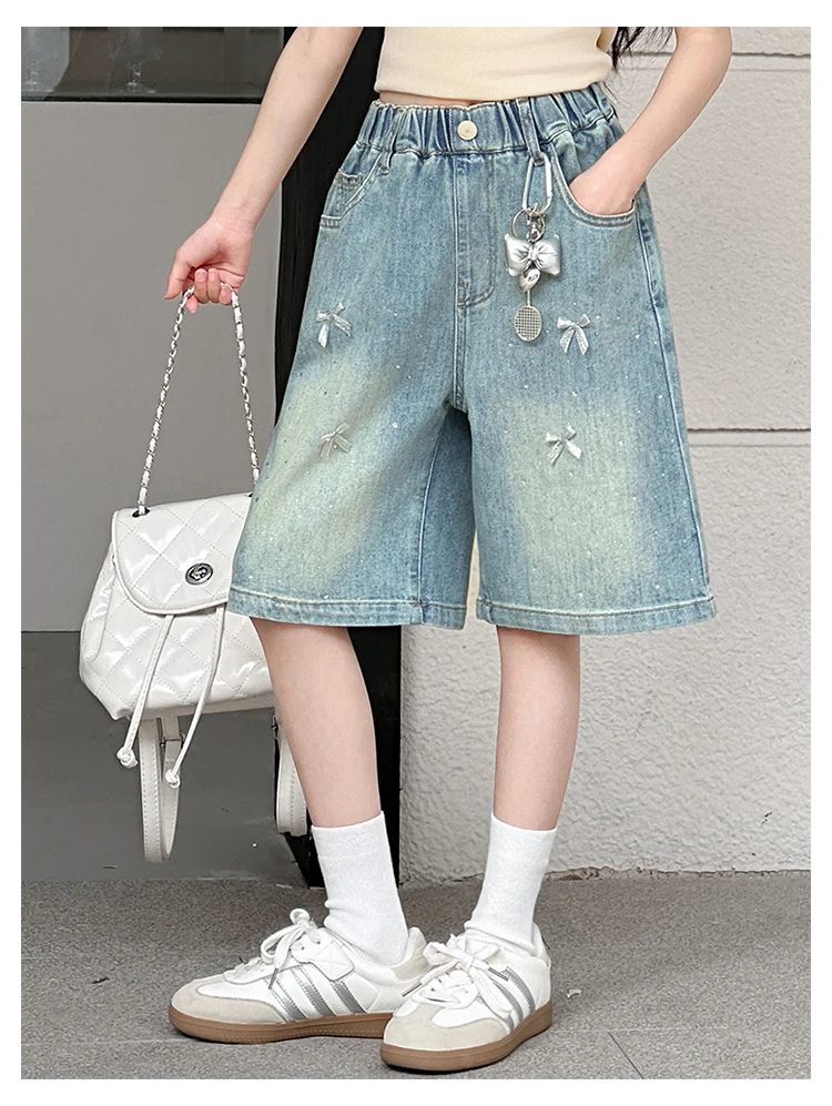 Neue Modische Kinder-Knielange Jeans-Shorts mit Schleife und Strass für Teenager-Mädchen, Lässige Capri-Jeans mit Schleife – Detail 9