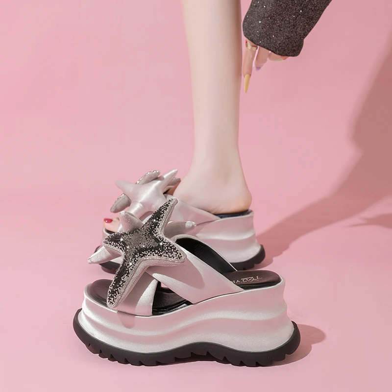 10CM Thick Heel Slippers Women's Outdoor Wear Diamond Starfish Flat Sandals Summer New Style Sweet Style PU Leather Shoes