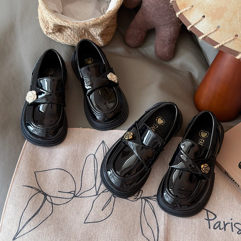 Autumn Girl's Leather Shoes Flower Slip-on Glossy Daily Kid's Flat Shoe Solid Colors Anti-slip All-match Trendy Children Shoes