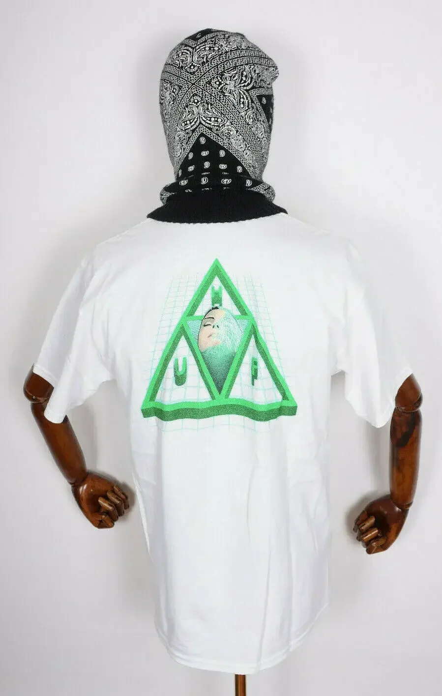 Huf worldwide Skateboard t-shirt Tee Digital Dream Triple Triangle white IN M