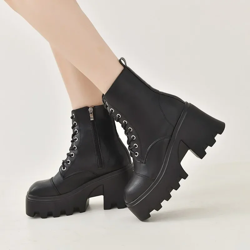 Classical Lace Up Womens Ankle Boots Platform Chain Decoration Zipper Anti Slip Thick Bottom Motorcycle/Gothic Shoes Size 35-43