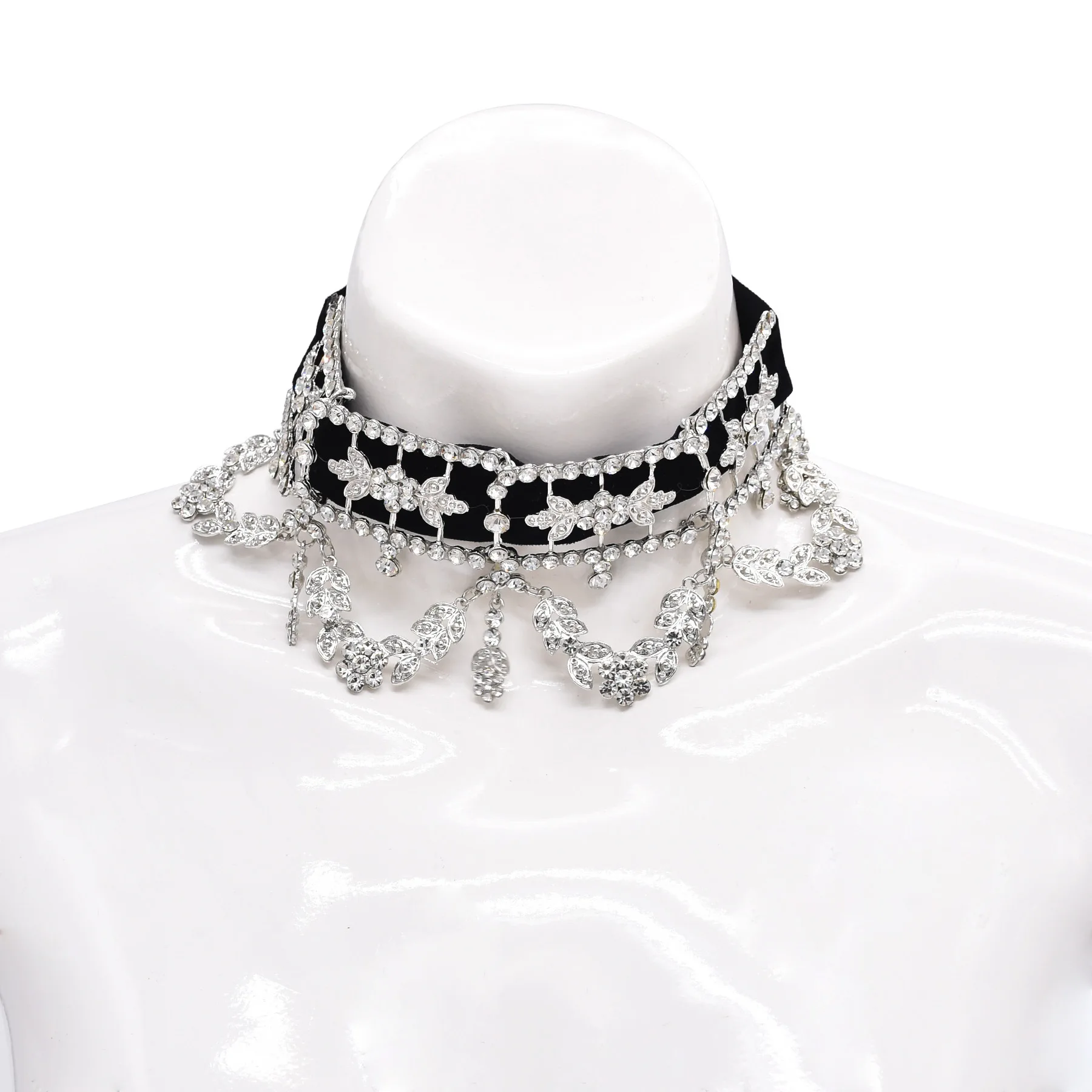 Elegante Samt Funkelnde Diamant Kragen Halskette Für Frauen Blatt Blume Quaste Anhänger Strass Schmuck Weibliche Zubehör Geschenk – Detail 4