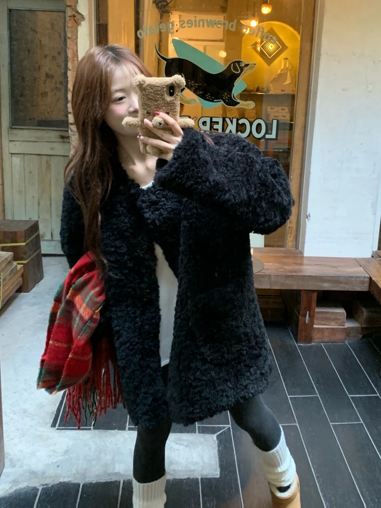 

Lamb Wool Jacket Woman Light Gray Beautiful Pretty Lovely Attractive Appealing Charming Engaging Captivating Entrancing Neutral