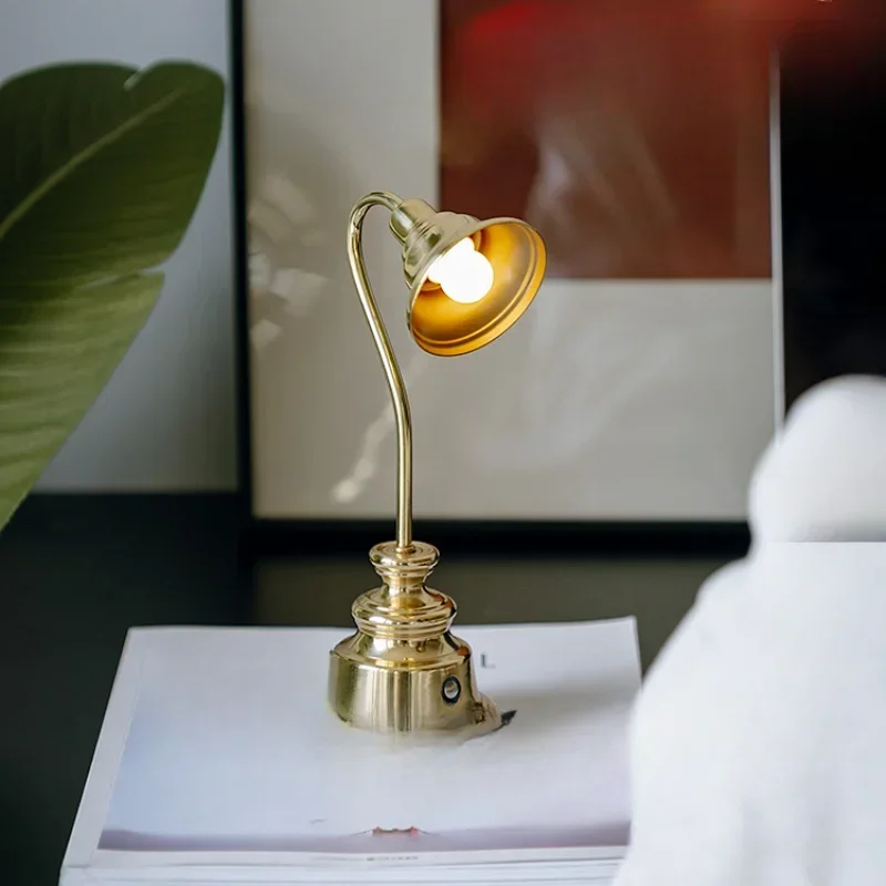 American retro industrial style ornament brass desk lamp