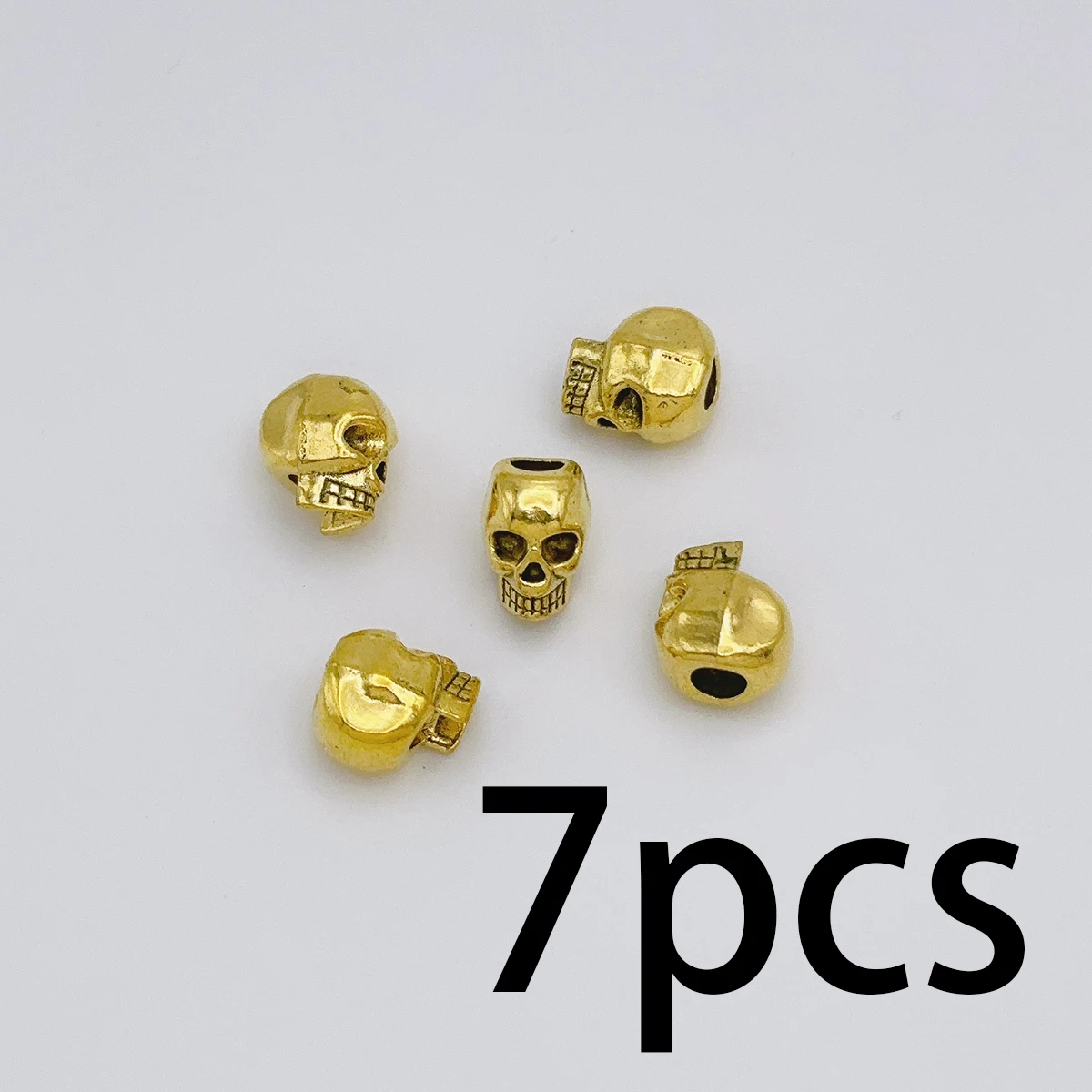7 Pieces of Three-Dimensional Skull Accessories with Through-Hole Design, Featuring Textured Teeth in a Cool Style, Suitable for DIY Bracelets, Necklaces, and Earrings, and as Decorative Accessories for Handmade Beading