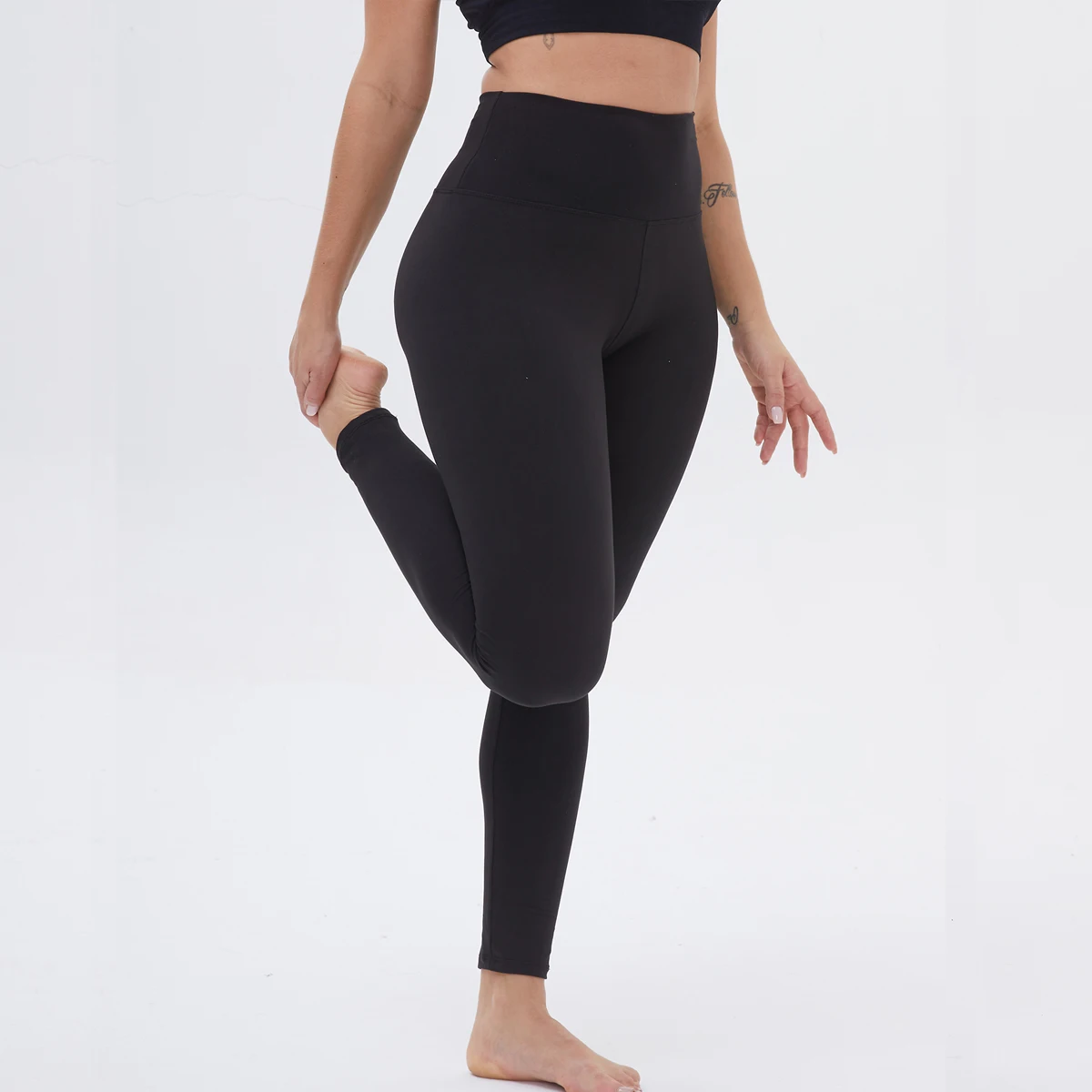 Paquete de 6 mallas para mujer, pantalones de yoga ultratrans suaves y elásticos para senderismo, correr y ropa deportiva de moda, mallas de entrenamiento