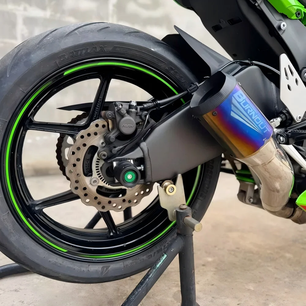 

For Ducati Panigale 899 959 SuperSport 939 Scrambler 400 800 1100- Front & Rear Axle Sliders Motorcycle Crash Protection