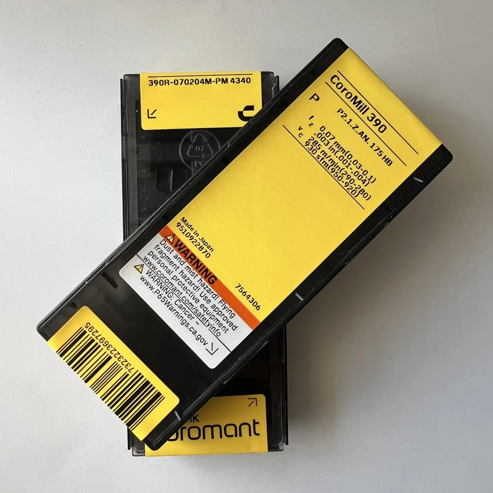 

SANDVIK-Coromant / 390R-070204M-PM 4340 / 10 Pcs