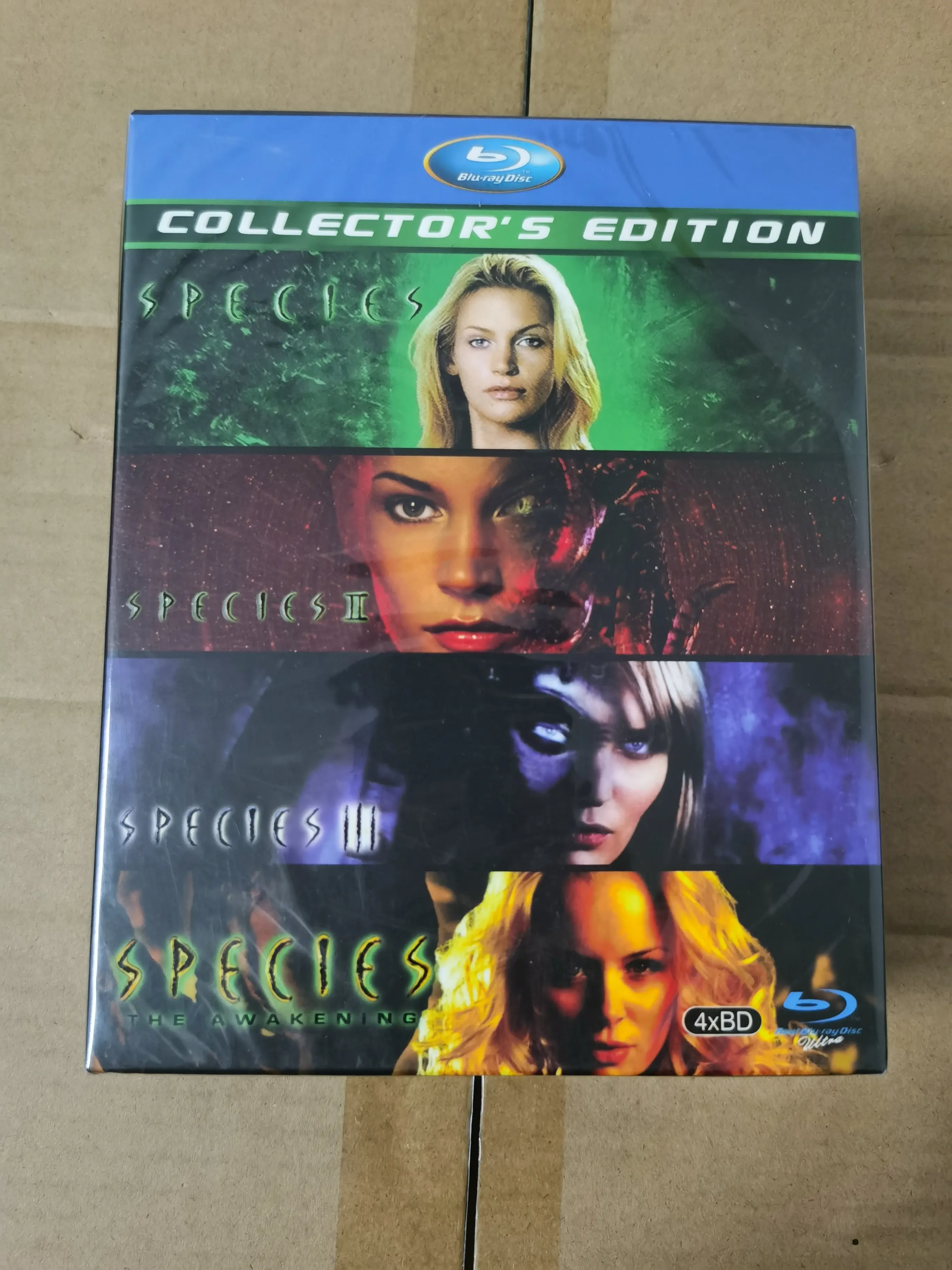 

Коллекция научно-фантастических фильмов ужасов на Blu-ray: Чужие (Alien) 1-4, коллекционное издание высокого разрешения, 4-дисковый бокс-сет