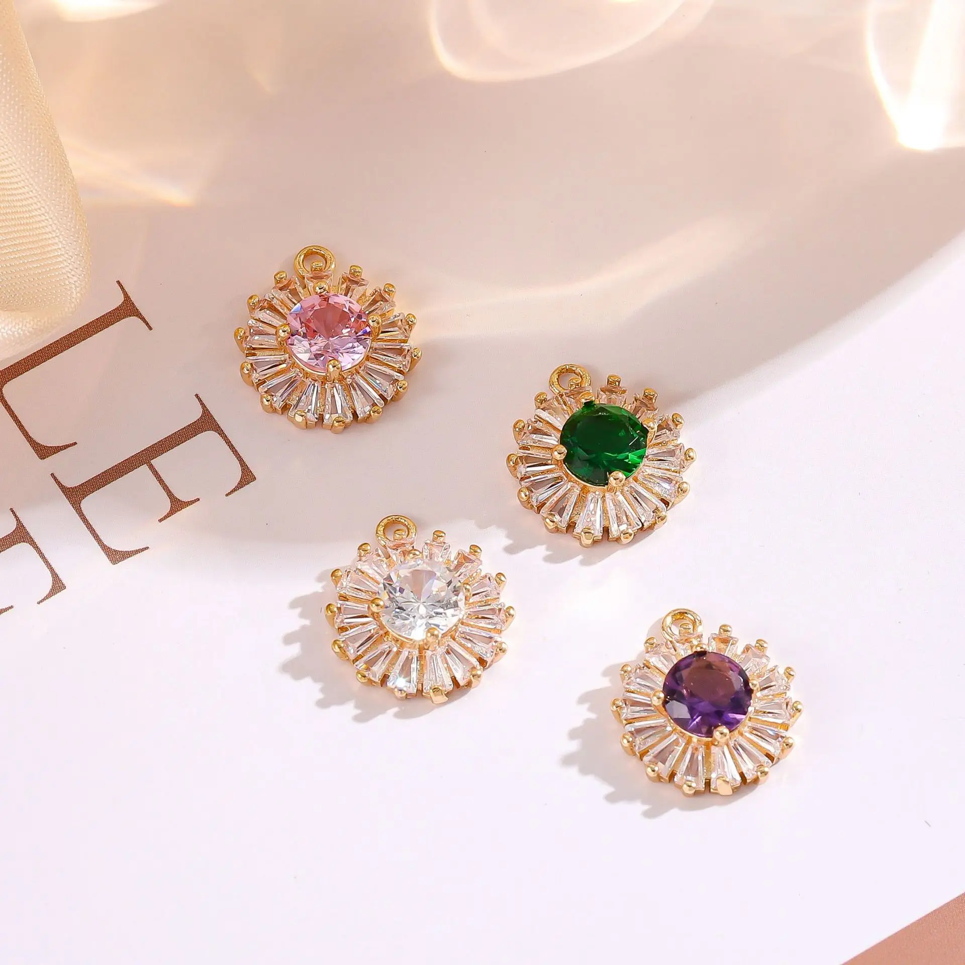 10pcs/ Bag  Copper gold-plated color preserving zircon sunflower pendant DIY earrings necklace accessories