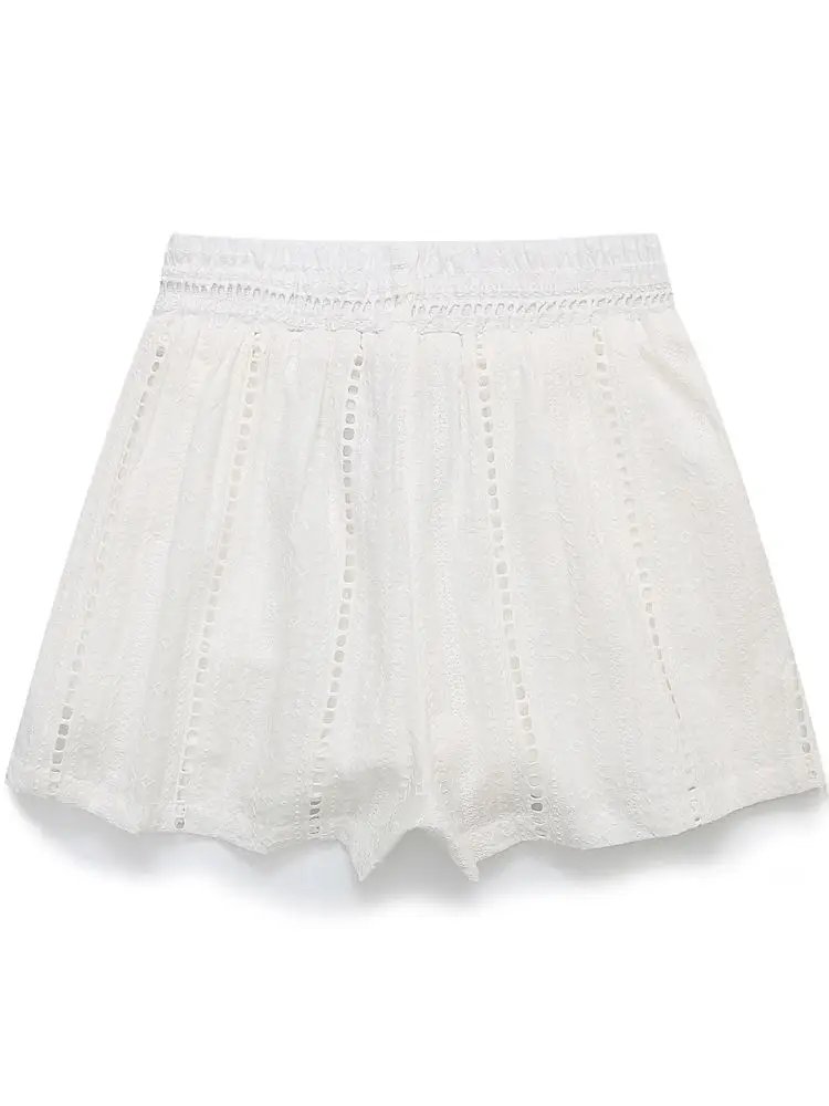 XNWMNZ 2024 Women's Fashion White Cutwork Embroidery Bermuda Shorts Women High Street Elastic High Waist Female Shorts