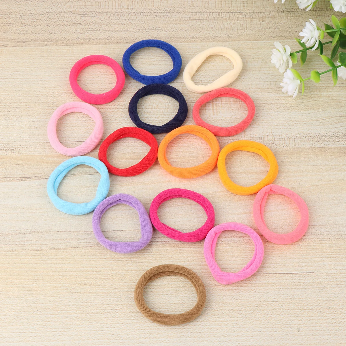 100pcs Seamless Hair Ties Elastic Hair Rings Fashion Hair Ropes Simple Design Hair Band Women Headdress (Mixed Color)