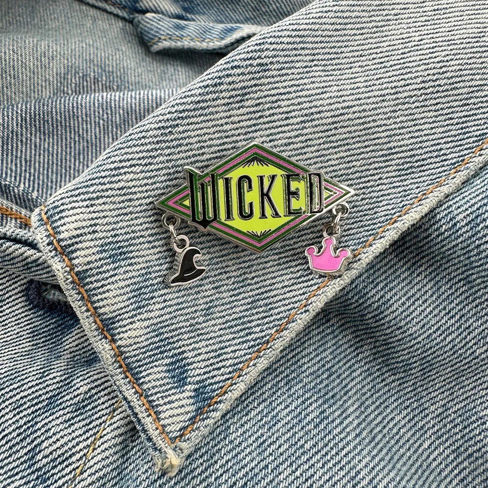 Wicked Musical Enamel Brooch Witch Hat And Crown Pendant Broadway Inspired Badge Backpack Jacket Accessory Collectible Gift
