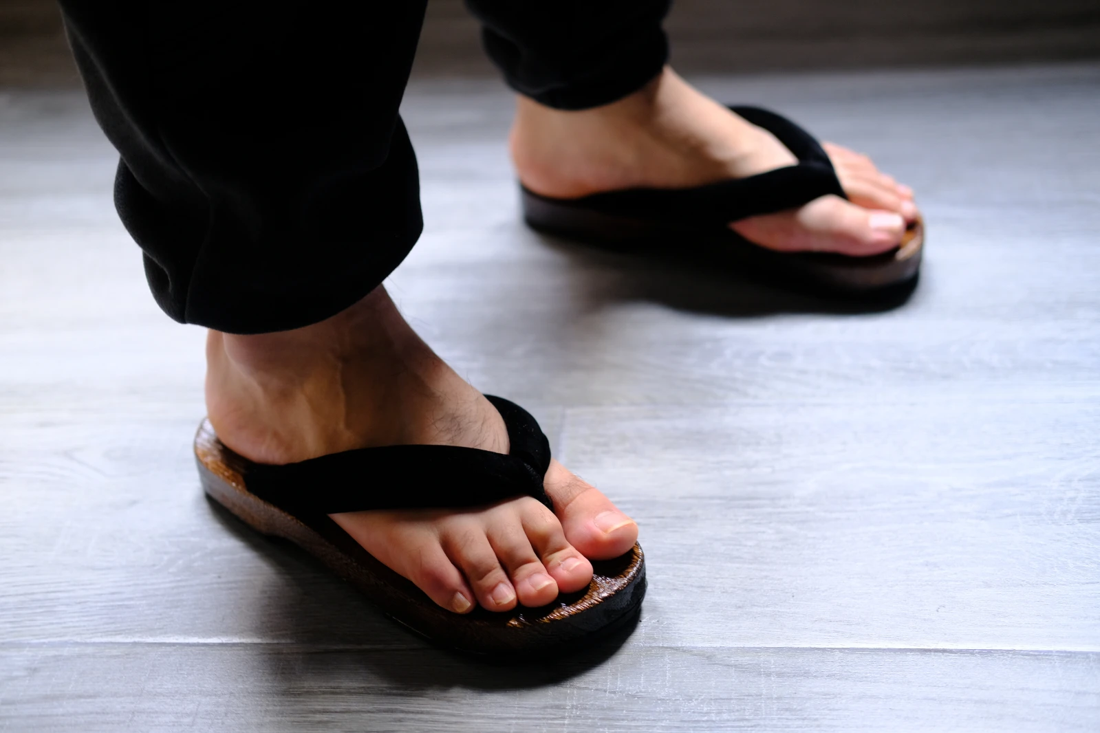 Mann Frauen Hausschuhe Japanische Geta Flip-Flops Cos Demon Slayer Holz Dicke Sohle Coplay Schuhe Hausschuhe Japanische Clogs Sandalen – Detail 10