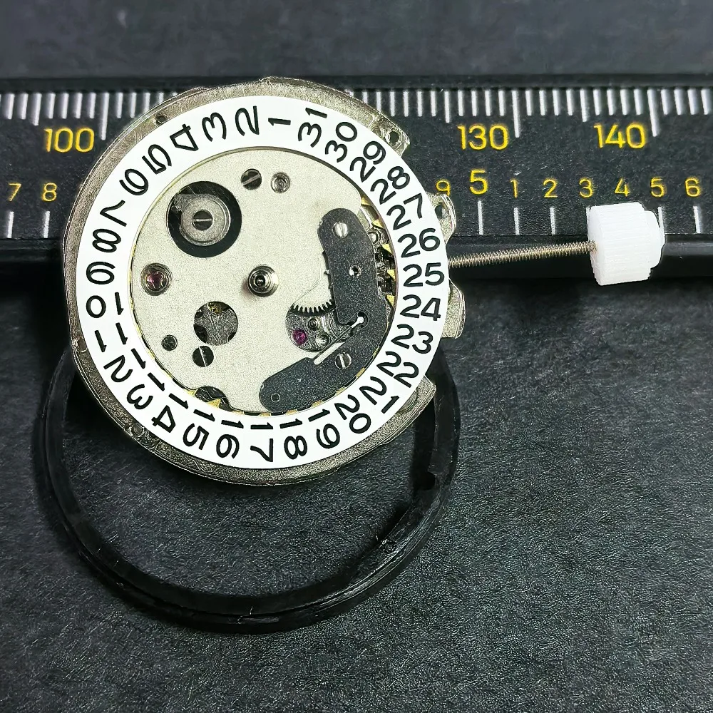 China NH35 Automatic Mechanical Movement Three-pin Single Japan NH35 Dedicated Alternative Movement Calendar 3-Point Calendar