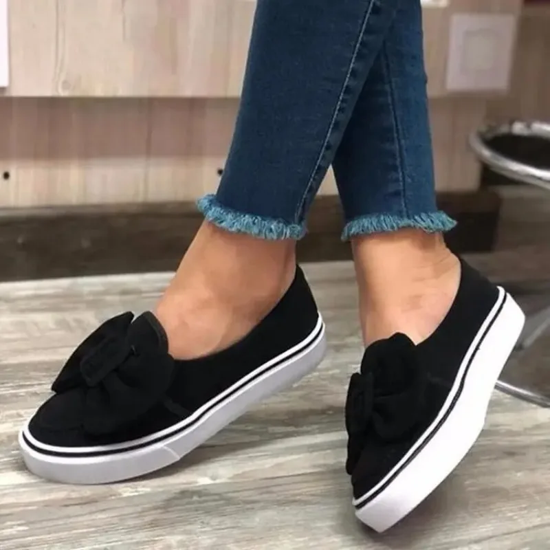 Sneakers da donna floccaggio scarpe Bowknot donna autunno primavera Slip On mocassini Walking donna Plus Size Casual moda femminile