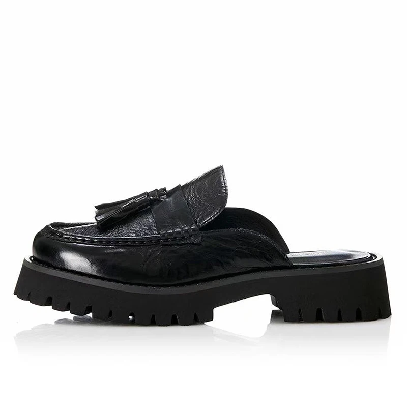 

ALIAS MAE Women’s Chunky Sole Half-Covered Slippers in Pure Black Italian Leather Stylish Minimalist Design for Daily Wear