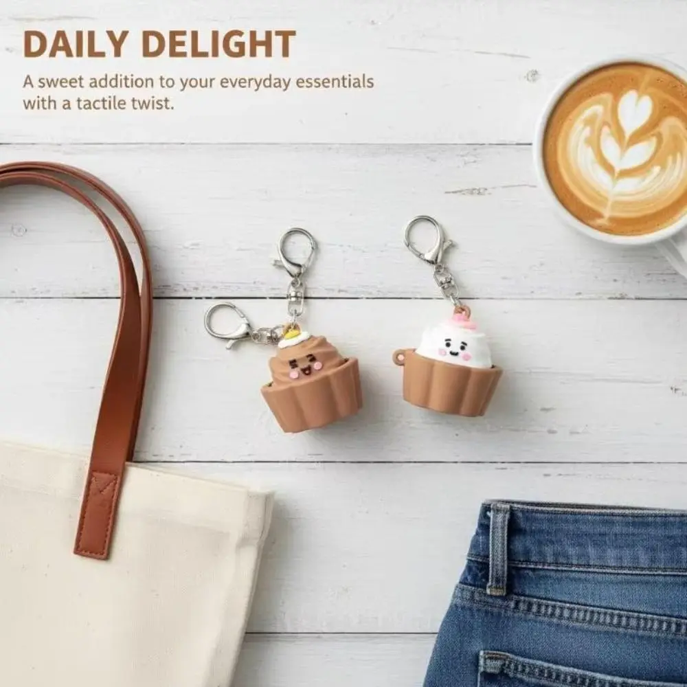 Cake Design Cake Button Keychain Click Sound Squeeze Function Mini Cake Squeeze Clicker Keychain Button Shape