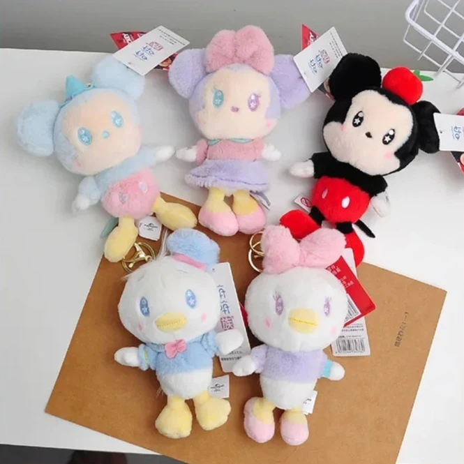 LLavero de juguete de muñeco de peluche de la serie Disney Mickey Mouse Dream, colgante de mochila elegante a la moda, decoraciones colgantes, regalos para niños