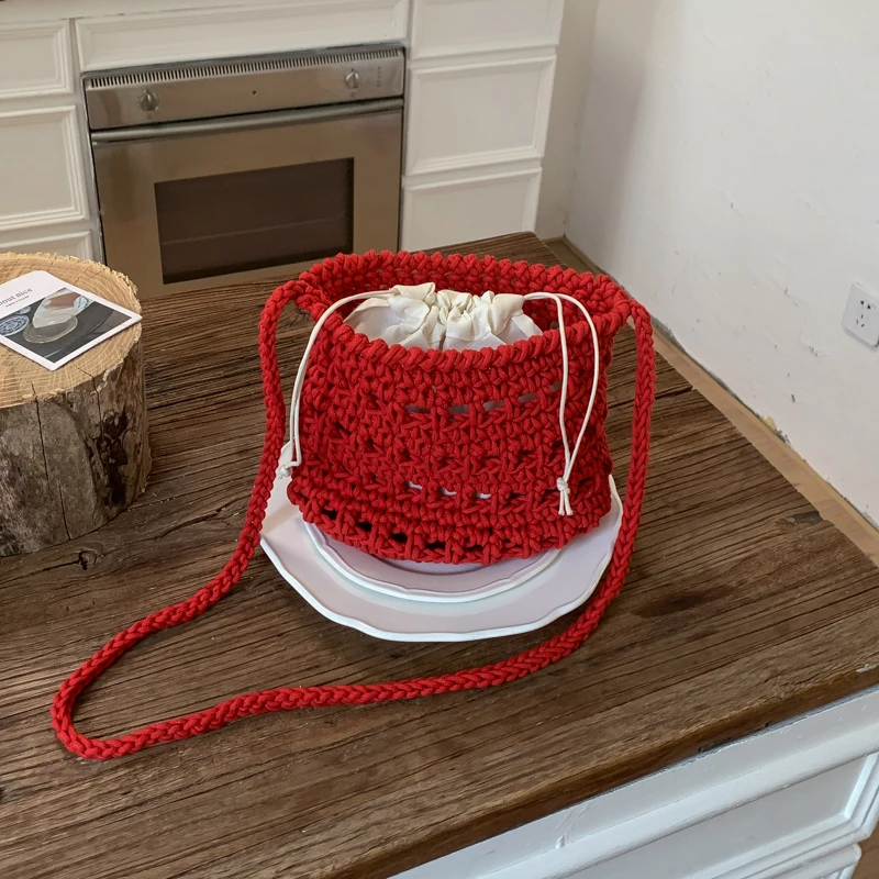 

Новинка 2026: Модные женские сумки через плечо с вырезами из ткани, универсальные, стильные, изысканные, простые, повседневные кроссбоди