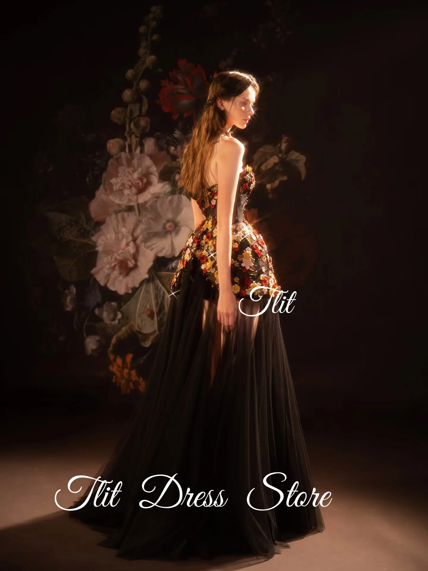 فستان سهرة جميل من الساتان الأسود من TLIT بدون حمالات فستان حفلات صغير ملون على شكل زهور من التول مخصص فيستدوس دي فييستا #5