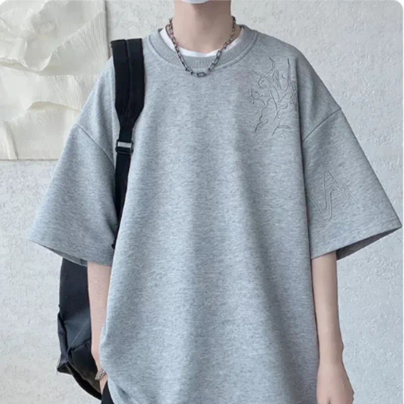 Cleanfit personalized textured embroidery t-shirt for men - summer American streetwear round-neck top with full-length sleeves o