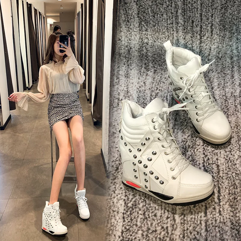 Women Shoes Autumn Casual Female Sneakers Round Toe Clogs Platform Rivets Studs Increas Height Modis Elegant Fall Creepers Cross