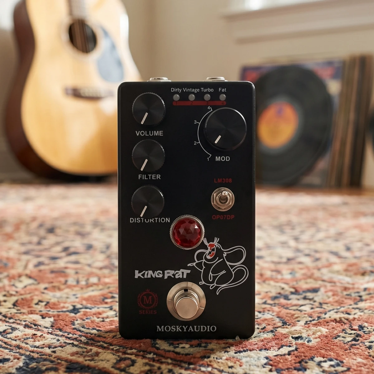 Pedal de Guitarra Mosky KING RAT True Bypass Fuzz Distortion com 4 Botões Seletores para Guitarra Elétrica, Baixo e Acessório de Overdrive
