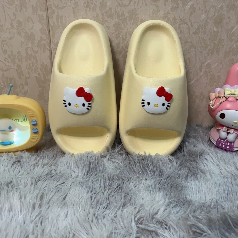 Sanrio Slippers Hello Kitty Soft Flat Shoes Women Cartoon Cute Home Slippers Anti Slip Female Summer Sweet Sandals Casual Shoes