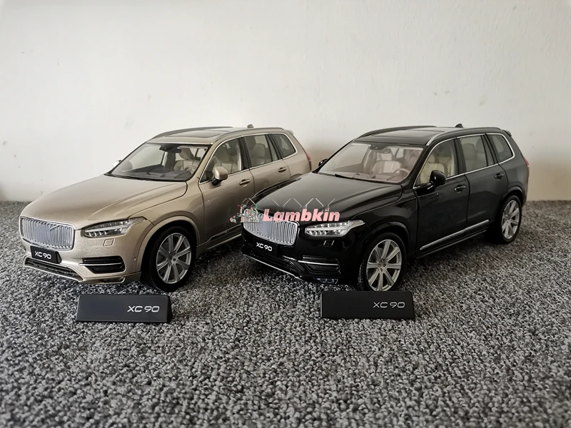 ON SALE Original 1/18 volvo XC90 new model Alloy door openable Collectible ornament Gift Miniature