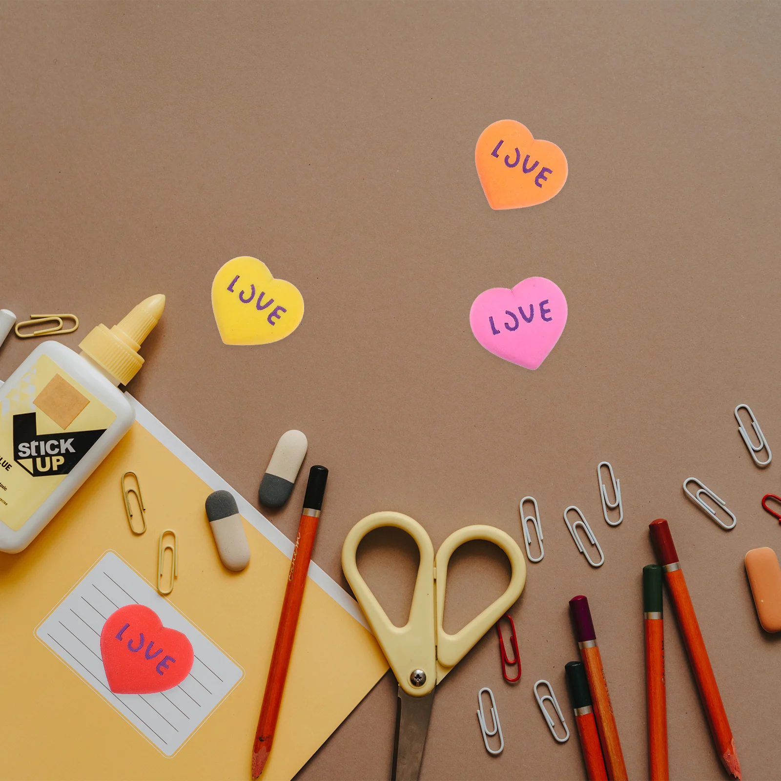 20 قطعة من ممحاة الرسوم المتحركة المطاطية على شكل قلب، إبداعية لطيفة صغيرة مبتكرة للفصول الدراسية