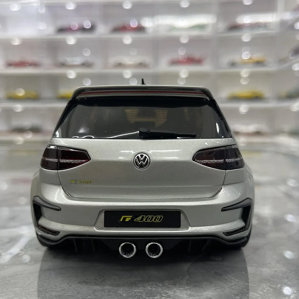 Material 1:18 Scale FOR Volkswagen Golf 7th Generation A7 R400 Simulation Resin Static Model Fans Collection Home Decoration