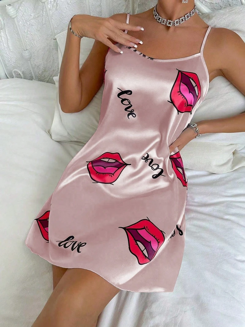 Sexy Butterfiles Print Nightgown Elegant Satin Slip Dress Smooth Shiny Texture Soft Touch Fit Women's Cozy Sleepdress Homewear