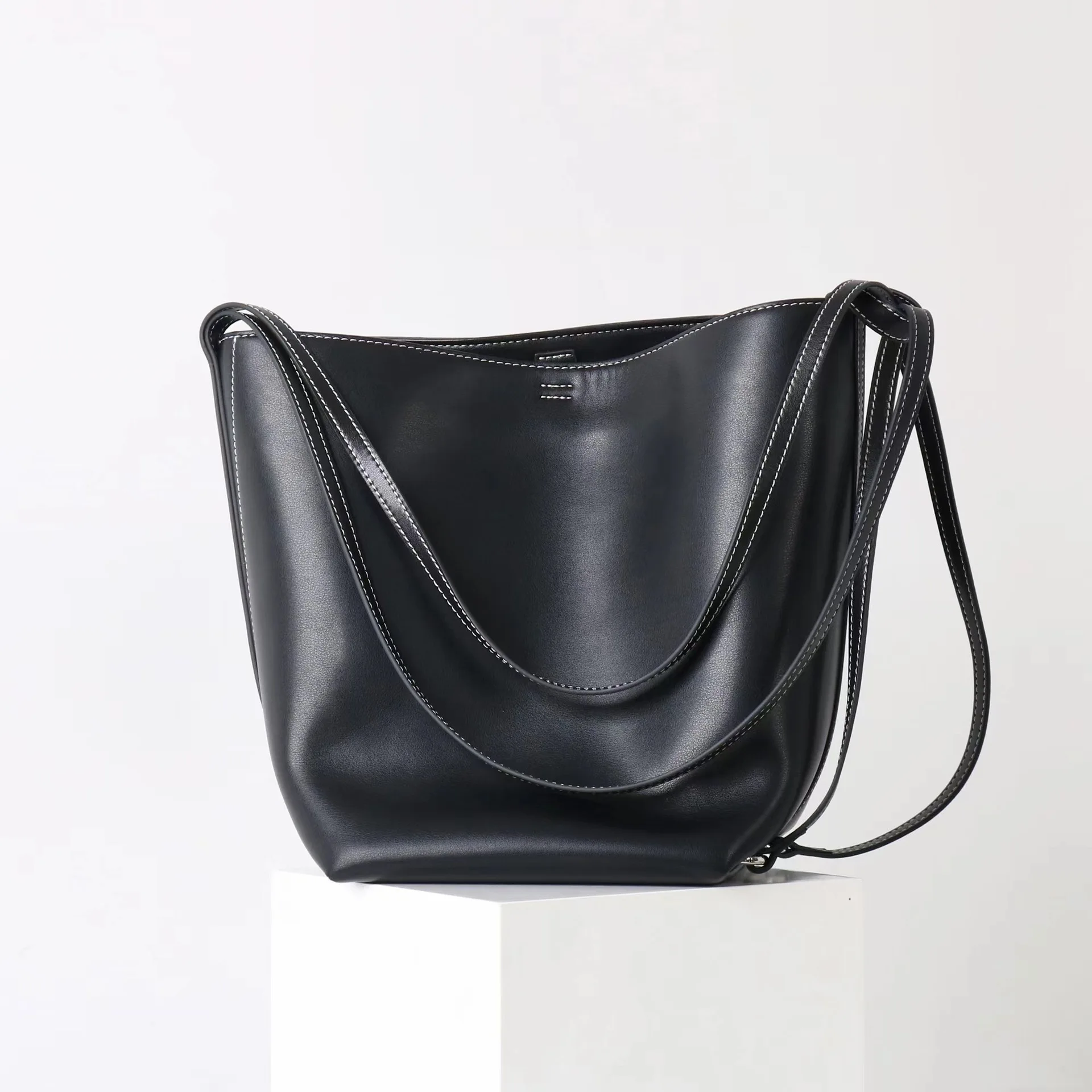 Maxdutti 2026 حقيبة الإبط للتنقل سعة كبيرة حقيبة نسائية ربيع الموضة حقيبة يد نسائية بسيطة كتف واحد #2