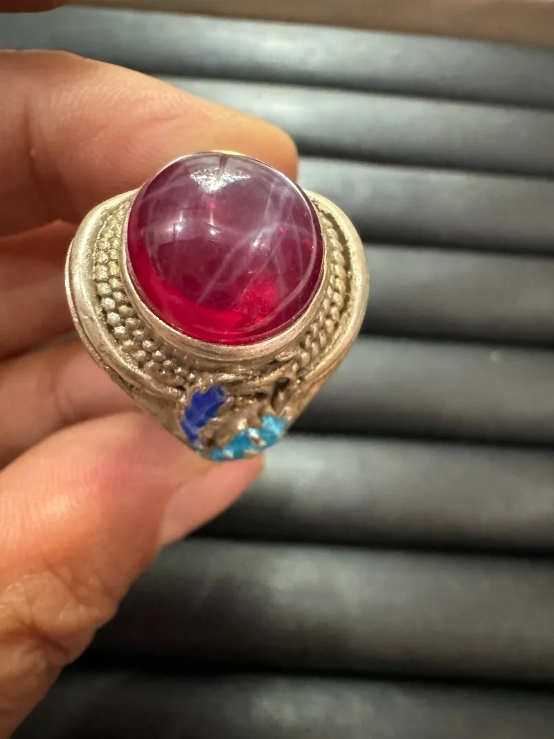

Tibetan Silver Cloisonne Ring, Inlaid Star Ruby, Retro Ethnic Style, Adjustable Open Band, Unisex Vintage Finger Jewelry