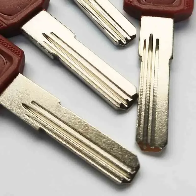 5-100 Pcs 3 Groove LM Hi-Rel Copper Master Key Blank Home House Bedroom for Door Lock Padlock Uncut Locksmith Tool view 3