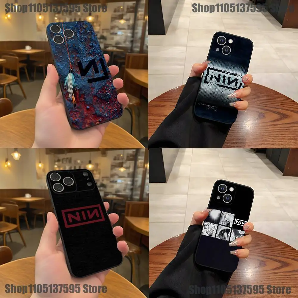 Funda de teléfono en espiral de nueve pulgadas para iPhone 17,16,15,14,13,12,11,Pro,XS,Max,XR,Plus,E,SE4,Mini funda blanda negra